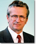 Prof.dr. Mihai Decun 